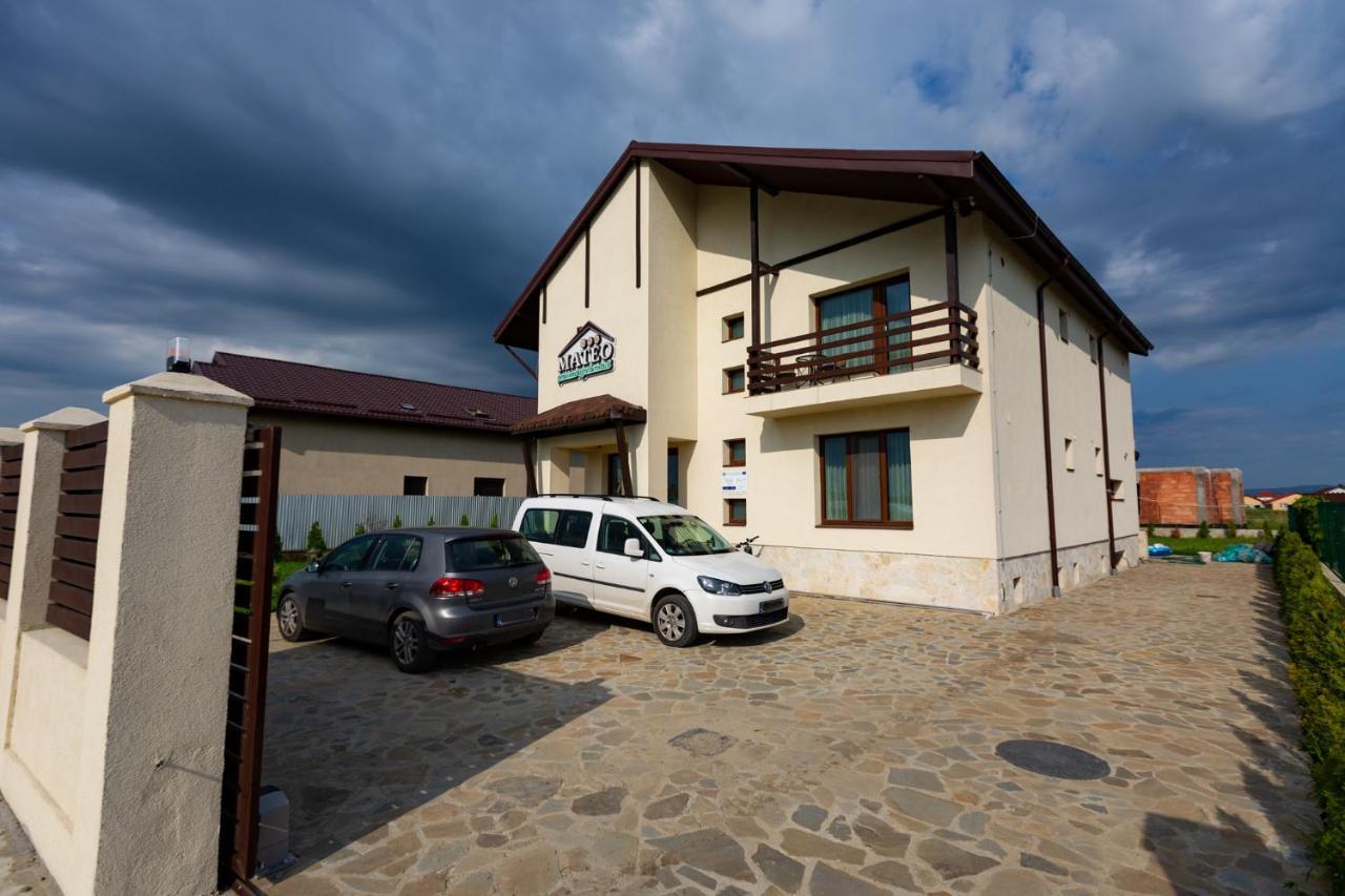 Pensiunea Mateo Hotel Buzău Exterior foto